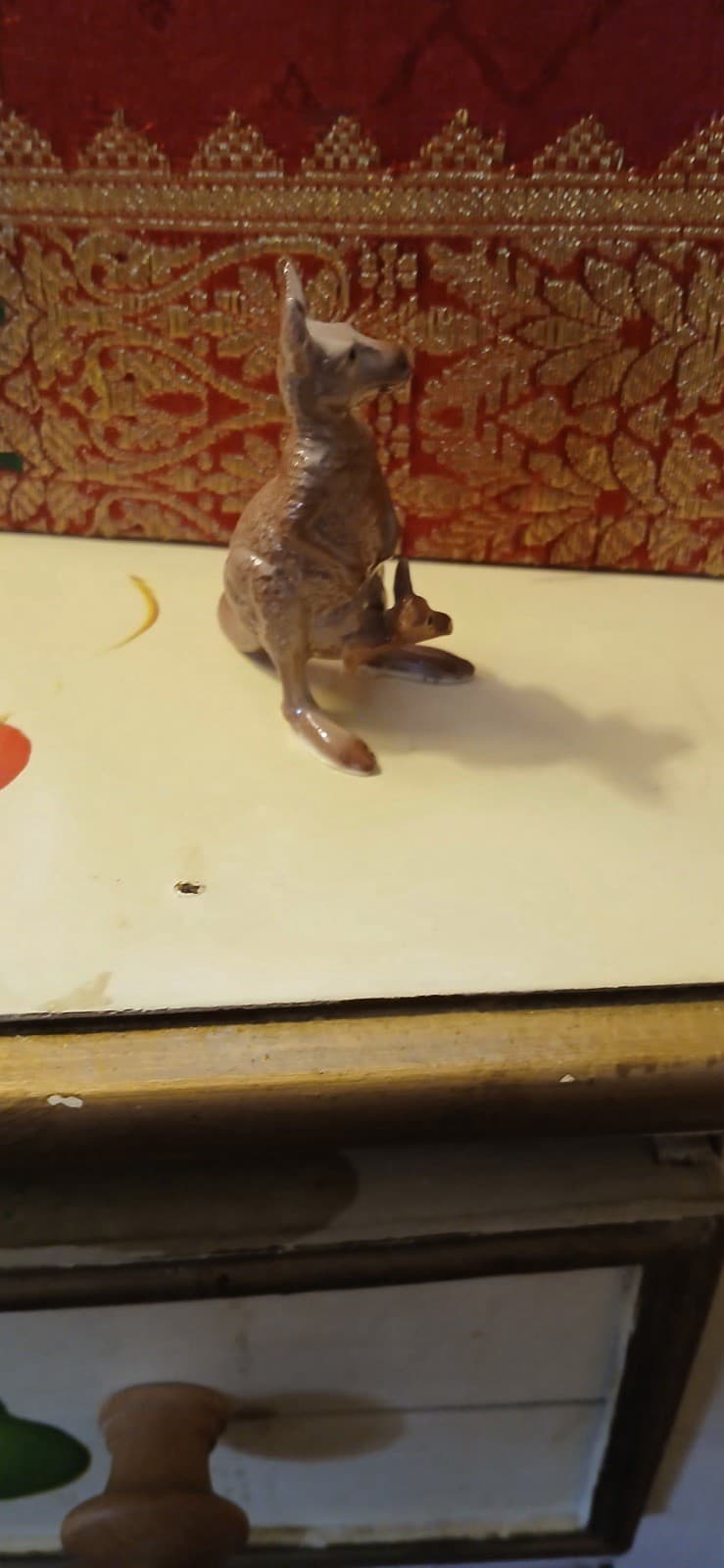 Retired Vintage Hagen Renaker Mini Figurine Kangaroo with Joey - Thumbnail 4
