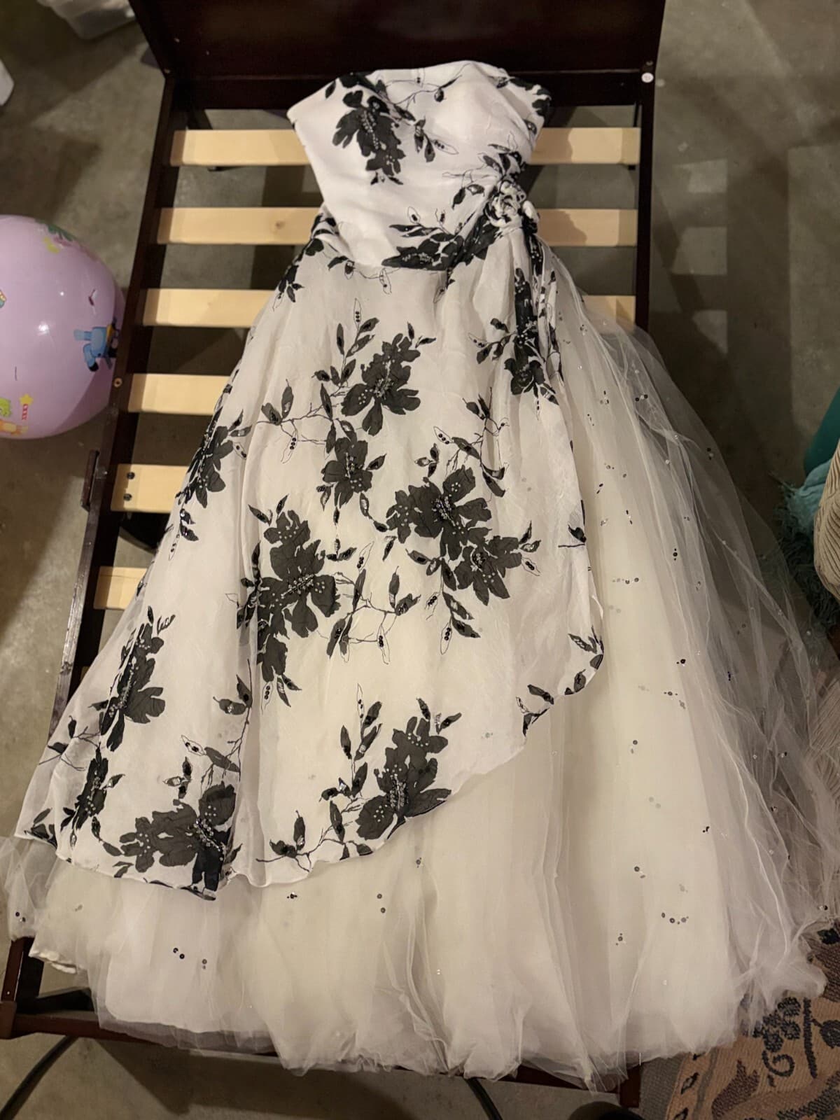 Mori Lee Black White Embroidered Formal Prom Dress Size 6 Evening Gown Designer - Thumbnail 4
