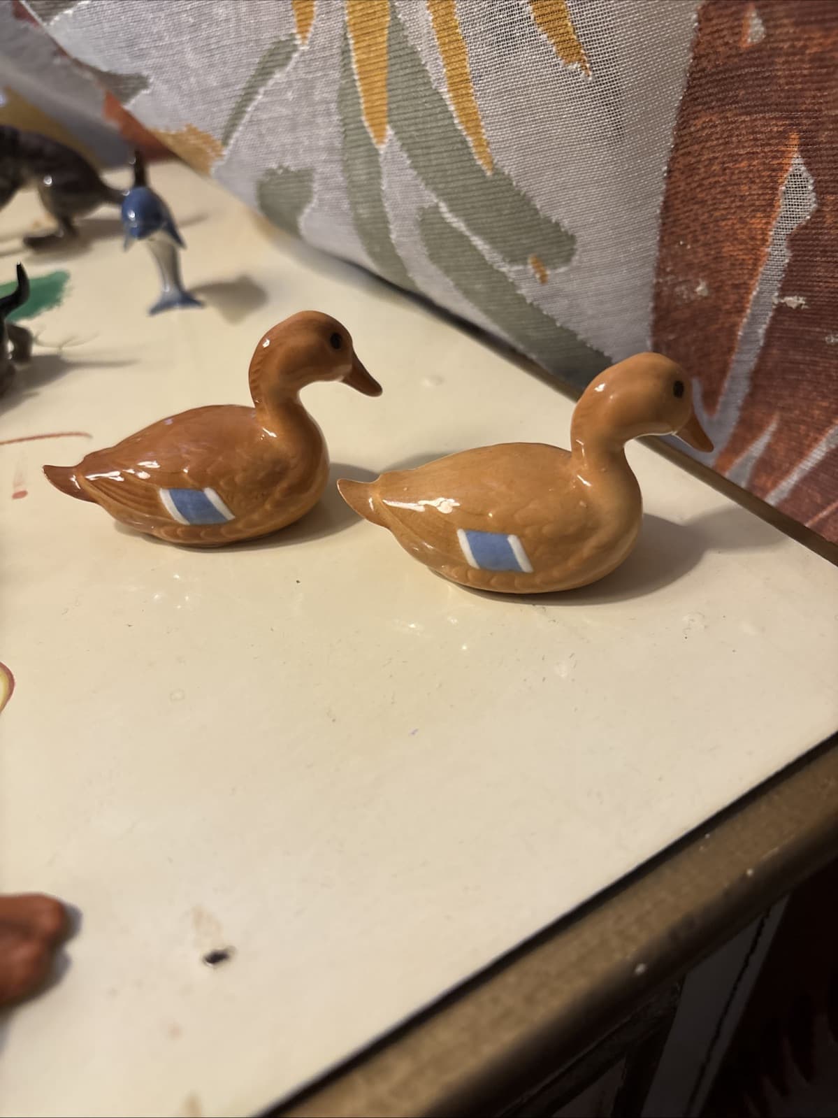 Retired Hagen Renaker Mama Mallard Duck Figurine Blue White Porcelain Vtg - Thumbnail 4