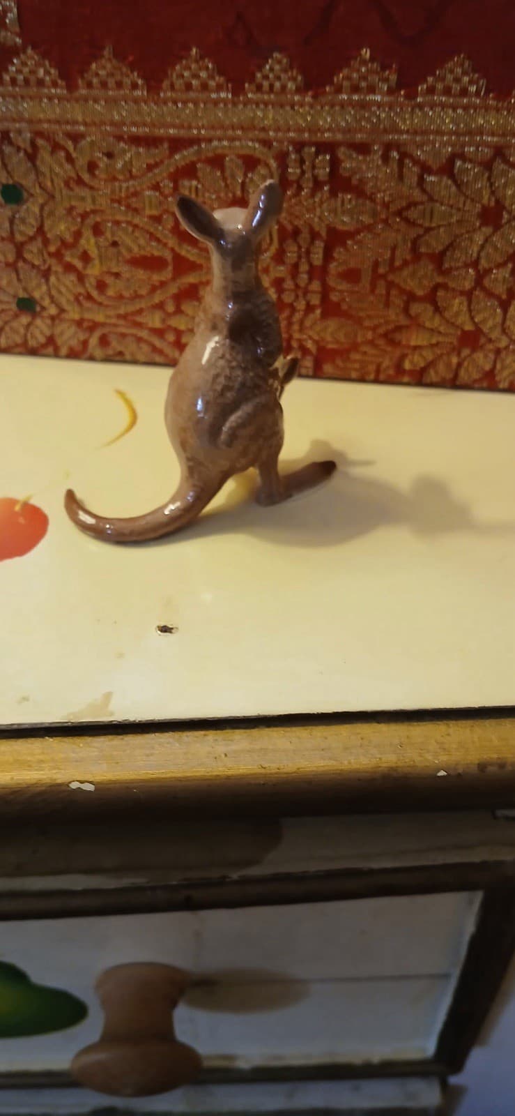 Retired Vintage Hagen Renaker Mini Figurine Kangaroo with Joey - Thumbnail 3
