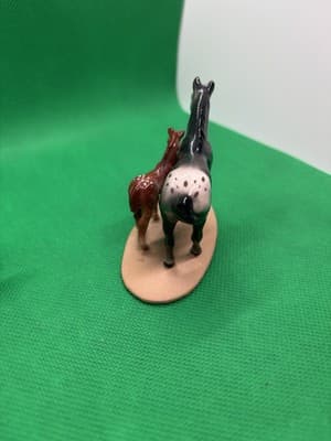 Hagen Renaker Appaloosa & Colt w/ Base And Pegasus With Chips And Kintsugi - Thumbnail 2