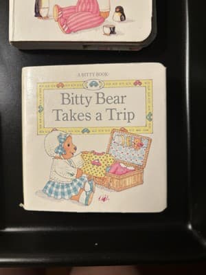 Vintage Lot Of 5 American Girl Pleasant Company Bitty Bear Books - Thumbnail 3