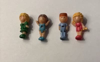 Vintage Polly Pocket Dream World #3 with 4 Dolls and 5 Accessories - Thumbnail 6
