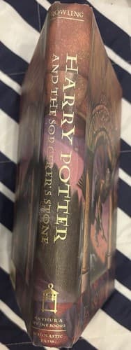 Harry Potter and the Sorcerer's Stone FIRST EDITION 7th Printing AUTHENTIC! - Thumbnail 5