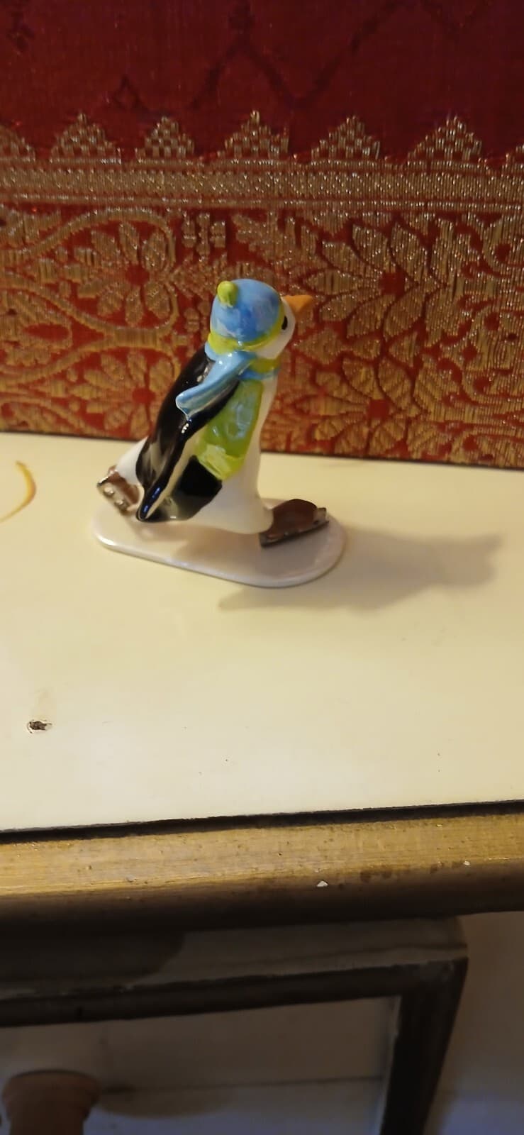 Vintage Retired Hagen Renaker Skating Penguin - Thumbnail 3