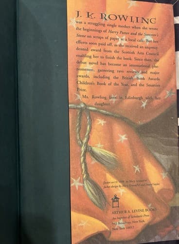 Harry Potter and the Sorcerer's Stone FIRST EDITION 7th Printing AUTHENTIC! - Thumbnail 4