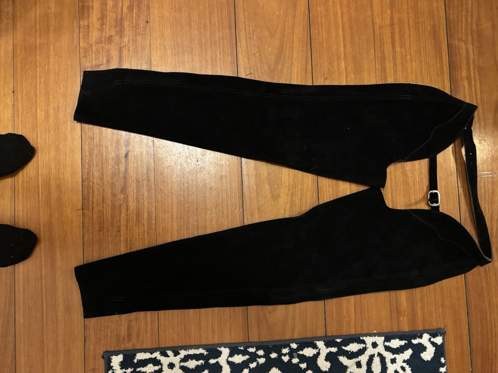 Youth Black Leather Suede Full Chaps Western Horse Riding Kids Equestrian - Thumbnail 3