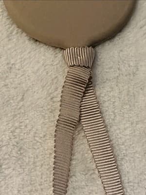 Burberry Limited Edition Silicone Purse Mirror Ribbon GWP Makeup Compact NIB!!! - Thumbnail 3