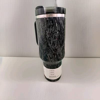 Stanley x CALIA Exclusive Collection FlowState Quencher H2.0 40oz Black Serpent - Thumbnail 4