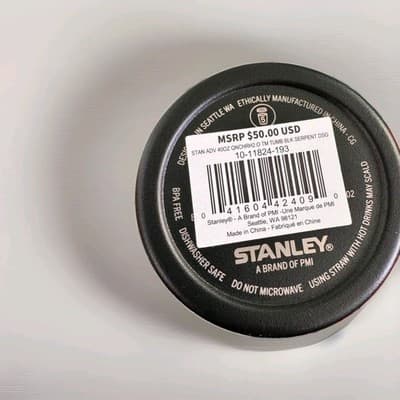 Stanley x CALIA Exclusive Collection FlowState Quencher H2.0 40oz Black Serpent - Thumbnail 2
