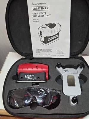 Craftsman 4 in 1 Level Featuring Laser Trac 320.48247 with Carrying Case - Thumbnail 4
