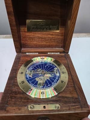 VTG Wehrle World Time Desk Table Clock with Wood Box Germany Quartz - Thumbnail 3