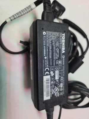 Original Toshiba 65W 19V 3.42A AC Power Adapter PA-1650-21 PA3714U-1ACA Works