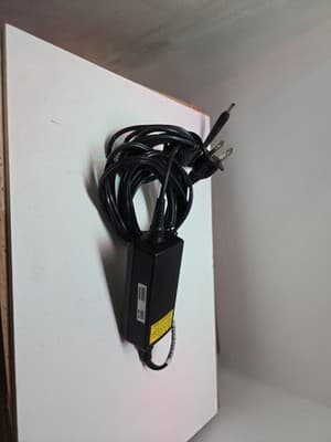 Original Toshiba 65W 19V 3.42A AC Power Adapter PA-1650-21 PA3714U-1ACA Works - Thumbnail 3