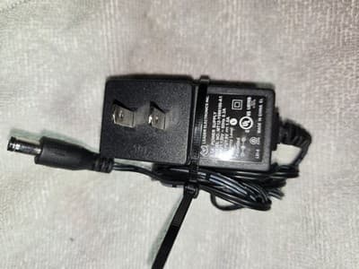 Leader Electronics I.T.E. Power Supply, model number MT12-Y090100-A1.
