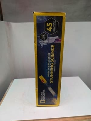 NATIONAL GEOGRAPHIC STUNNING SCIENCE CHEMISTRY SET 45 EASY EXPERIMENTS MEGA STEM - Thumbnail 4