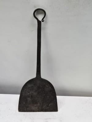 Antique 18th century American hand forged Wrought Iron Salamander W/Shepard Hook - Thumbnail 2