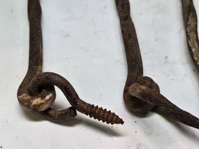 Lot Of 7 Antique Gate Hooks Iron Hand-Wrought Pre-1890 Twisted Shafts - Thumbnail 6