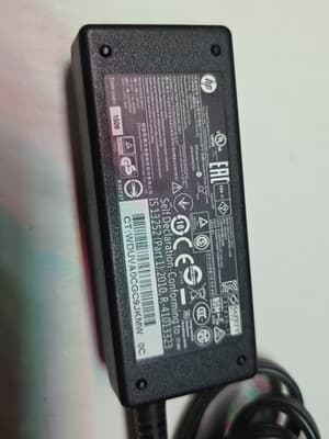 HP HSTNN-CA40 19.5V 2.31A 45W Genuine Original AC Power Adapter Charger - Thumbnail 2