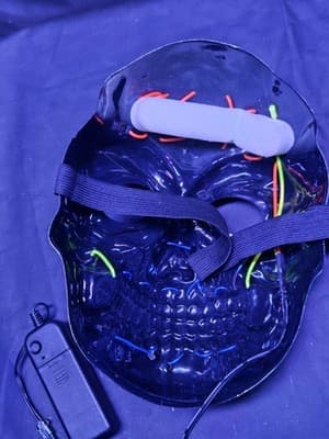 LED Wire Skull Mask Halloween/Cosplay/Rave Mask - Thumbnail 3