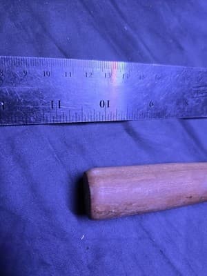 VINTAGE BRICKLAYERS POINTING TROWEL WITH WOODEN HANDLE - VERY WELL PRESERVED - Thumbnail 4