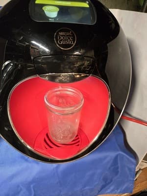 Nescafe Dolce Gusto Majesto Capsule Coffee Espresso Machine 9778-NO DRIP TRAY - Thumbnail 2