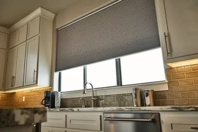 Somfy Motorized Blockout Shades Kit W/battery Park And Wireless Remote - Thumbnail 18