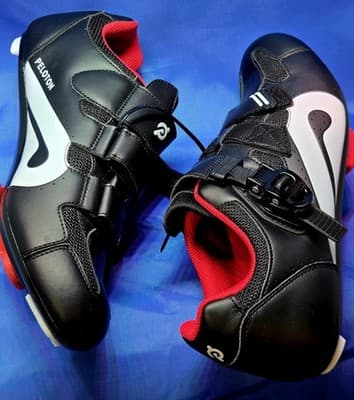 New Peloton Cycling Shoes Unisex Size 43 Men 10/Women's 12 With Delta Cleats - Thumbnail 3