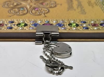Disney Classic Princesses Diary/ Journal, Lock Included- Unused - Thumbnail 4