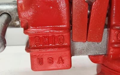 Vintage C 43-1/2 Columbian- 3 1/2" Jaw Swivel Bench Vise W/Anvil & Pipe Clamps - Thumbnail 8