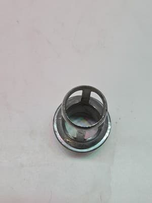 vintage kitchen item: JUISTRACTOR pittsburgh usa w 3 patient numbers - Thumbnail 4
