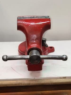 Vintage C 43-1/2 Columbian- 3 1/2" Jaw Swivel Bench Vise W/Anvil & Pipe Clamps - Thumbnail 6