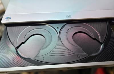 Panasonic DVD-F61A 5-Disc DVD/CD Player Fully Functional TESTED WORKS - Thumbnail 4
