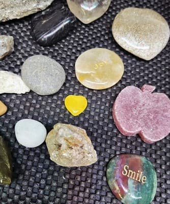 25 Assorted Polished Stones Gem Crystals and Rocks Mixed Lot - Thumbnail 5
