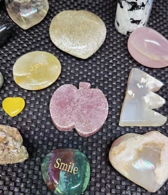 25 Assorted Polished Stones Gem Crystals and Rocks Mixed Lot - Thumbnail 4