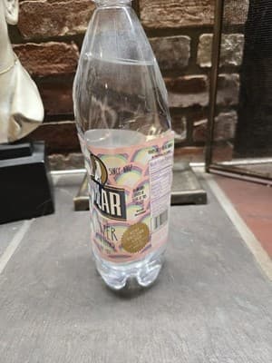 Original Unicorn Kisses! Polar Seltzer's RARE flavor from 2016 (1 liter bottle) - Thumbnail 3