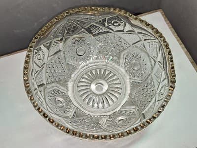 Vintage Pressed Glass Bowl W/ Gold Accents - Thumbnail 5