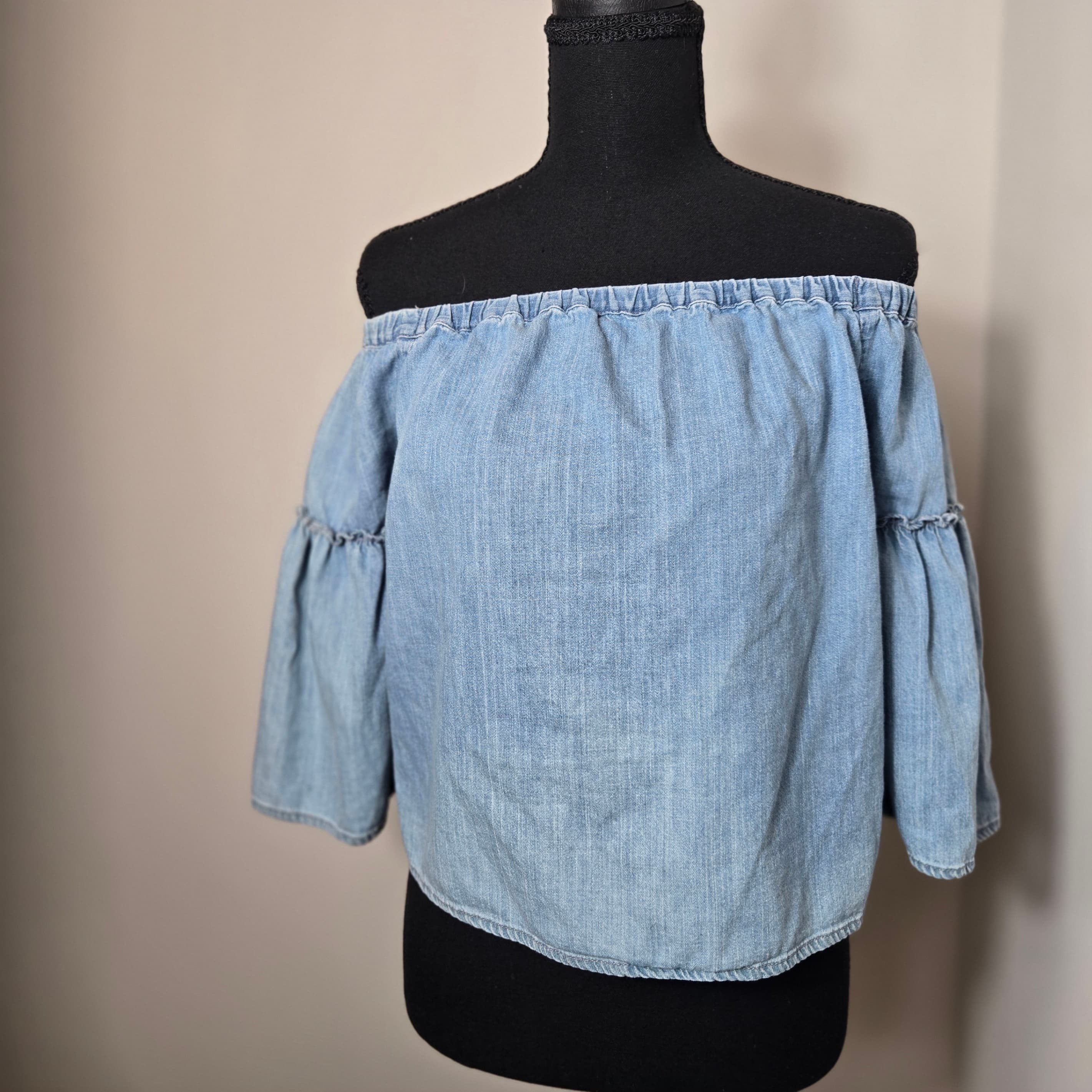 Denim Off-Shoulder Top with 3/4 Sleeves - Thumbnail 2