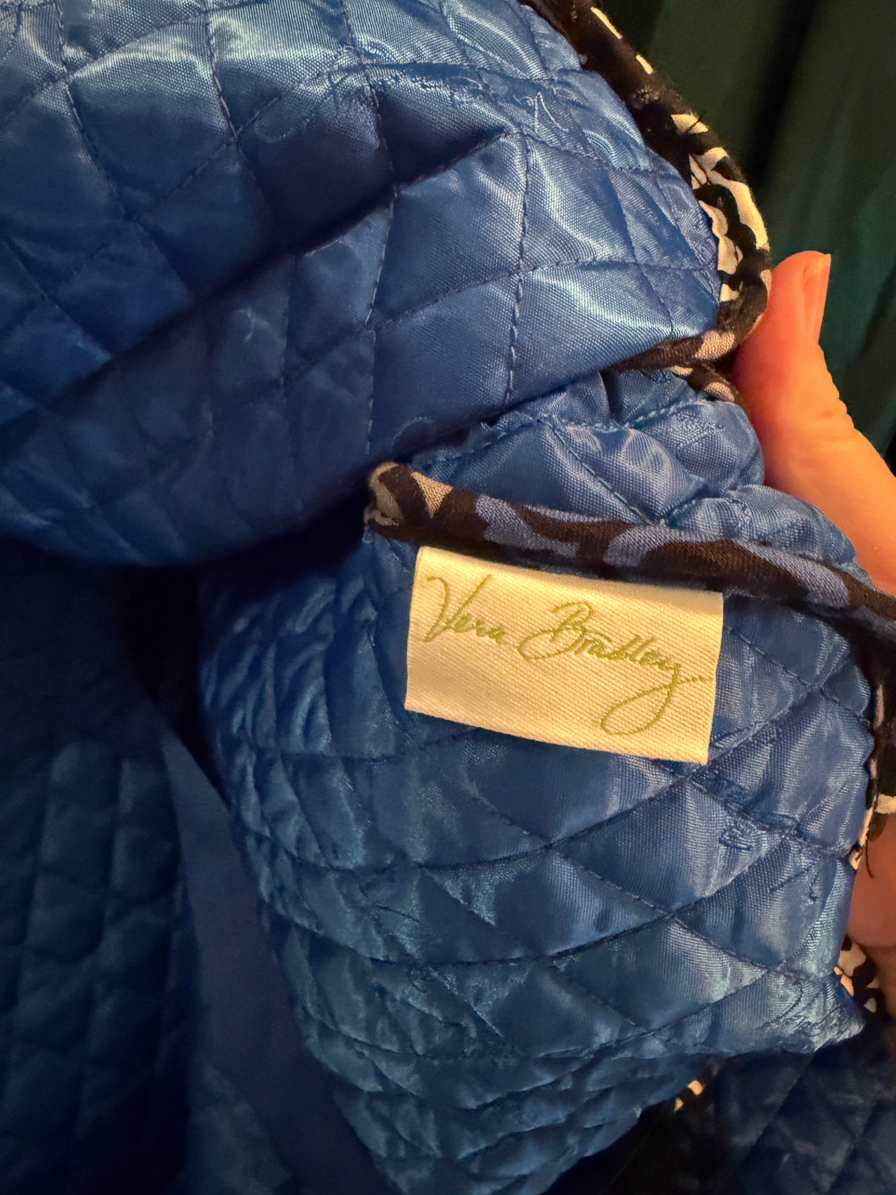 Vera Bradley Quilted Garment Bag Blue Paisley - Thumbnail 2