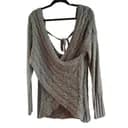 **🌟 Gently Used onethread Sweater - Size Medium 🌟** - Thumbnail 6