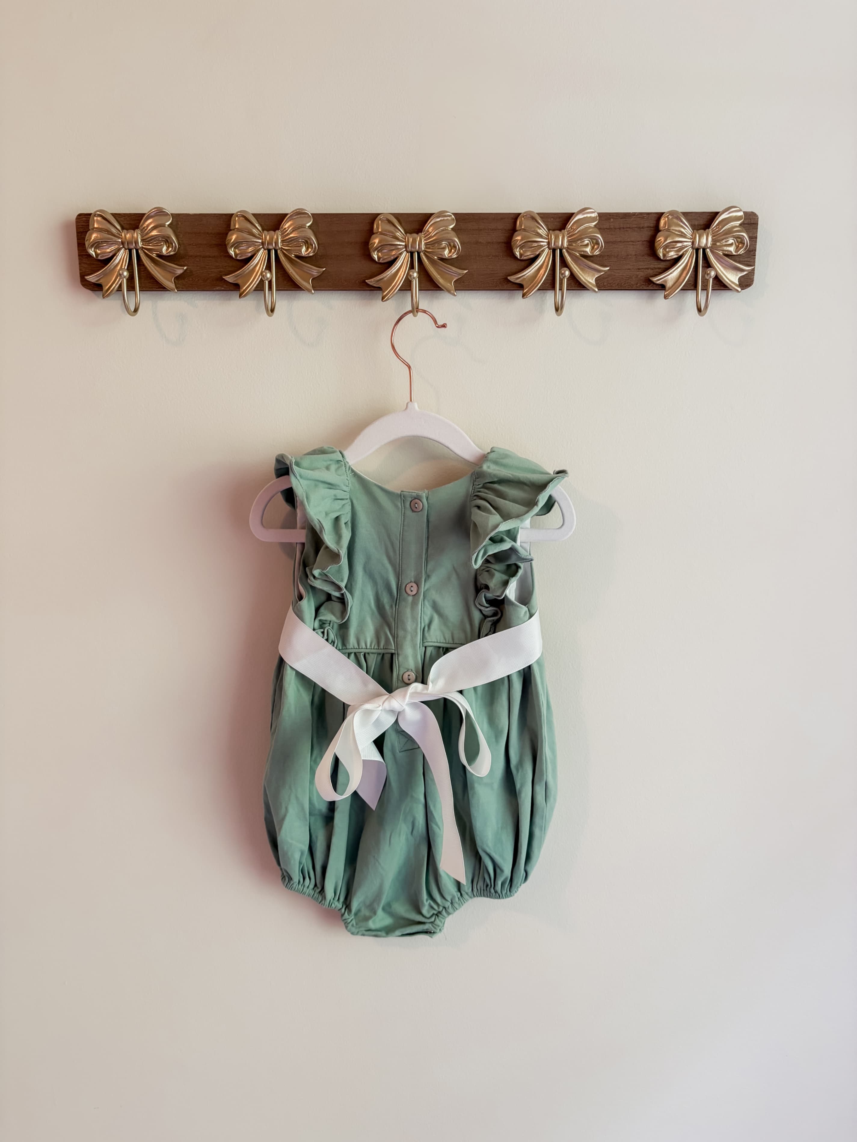 Sunshine & Reign size 2T Green Romper with Rainbow Embroidery and Ruffle Sleeves - Thumbnail 2