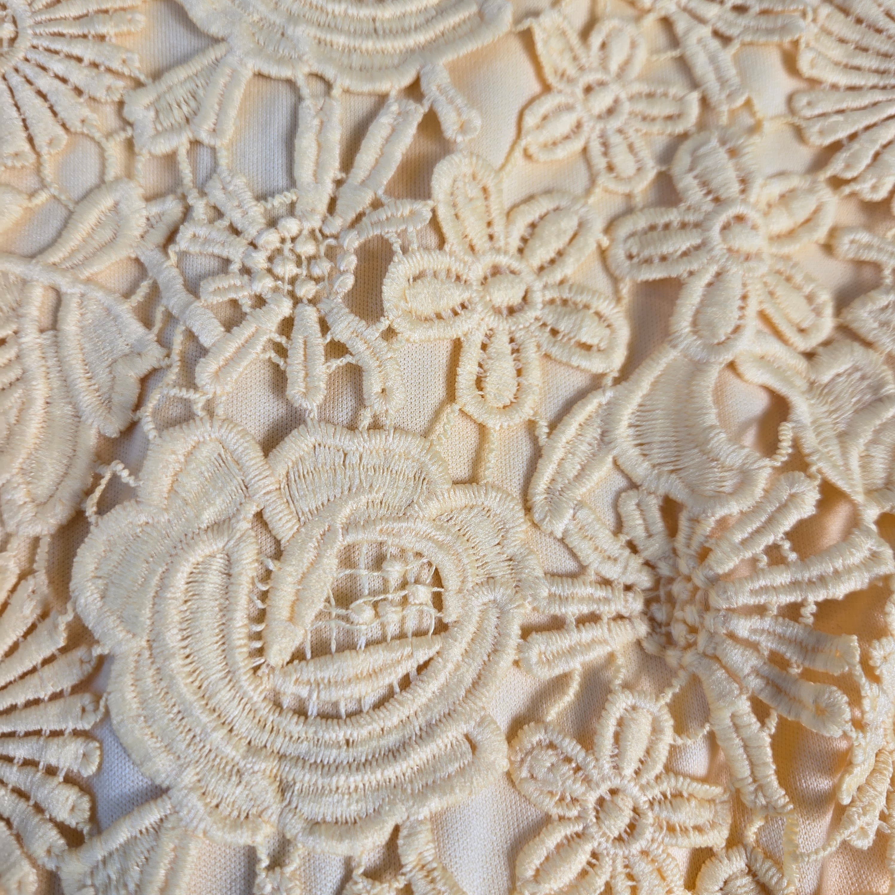 Lulus Yellow Lace Dress Size S - Thumbnail 10