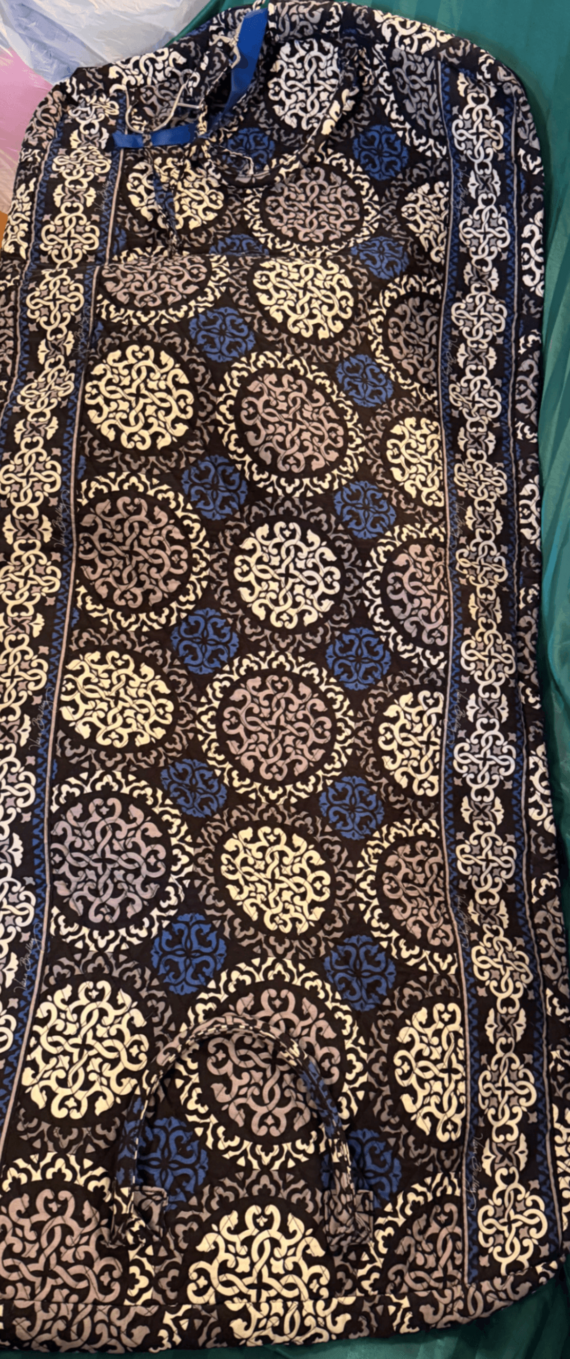 Vera Bradley Quilted Garment Bag Blue Paisley - Thumbnail 4