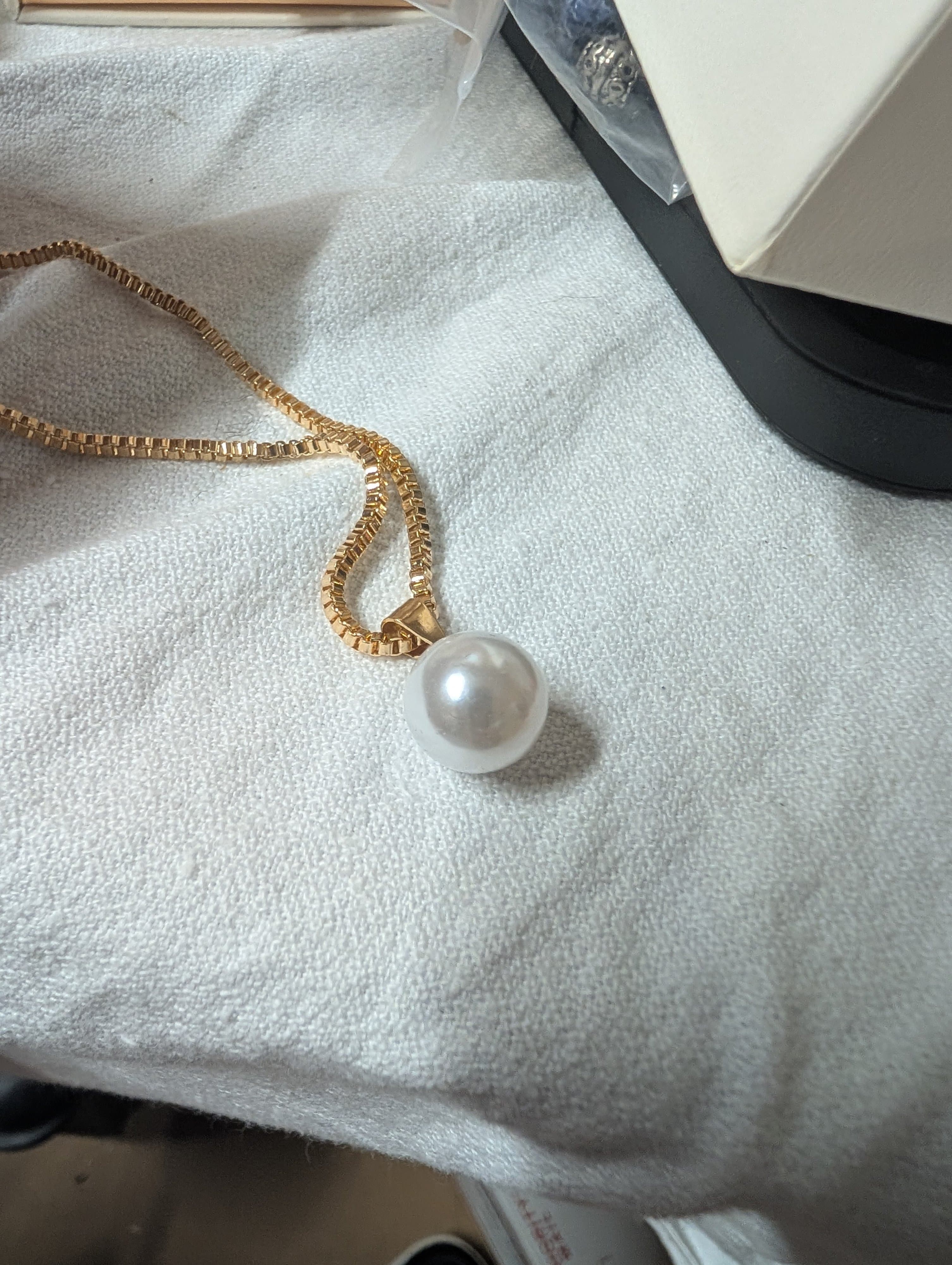 Solarié Pearl Pendant Necklace Gold Chain - Thumbnail 4