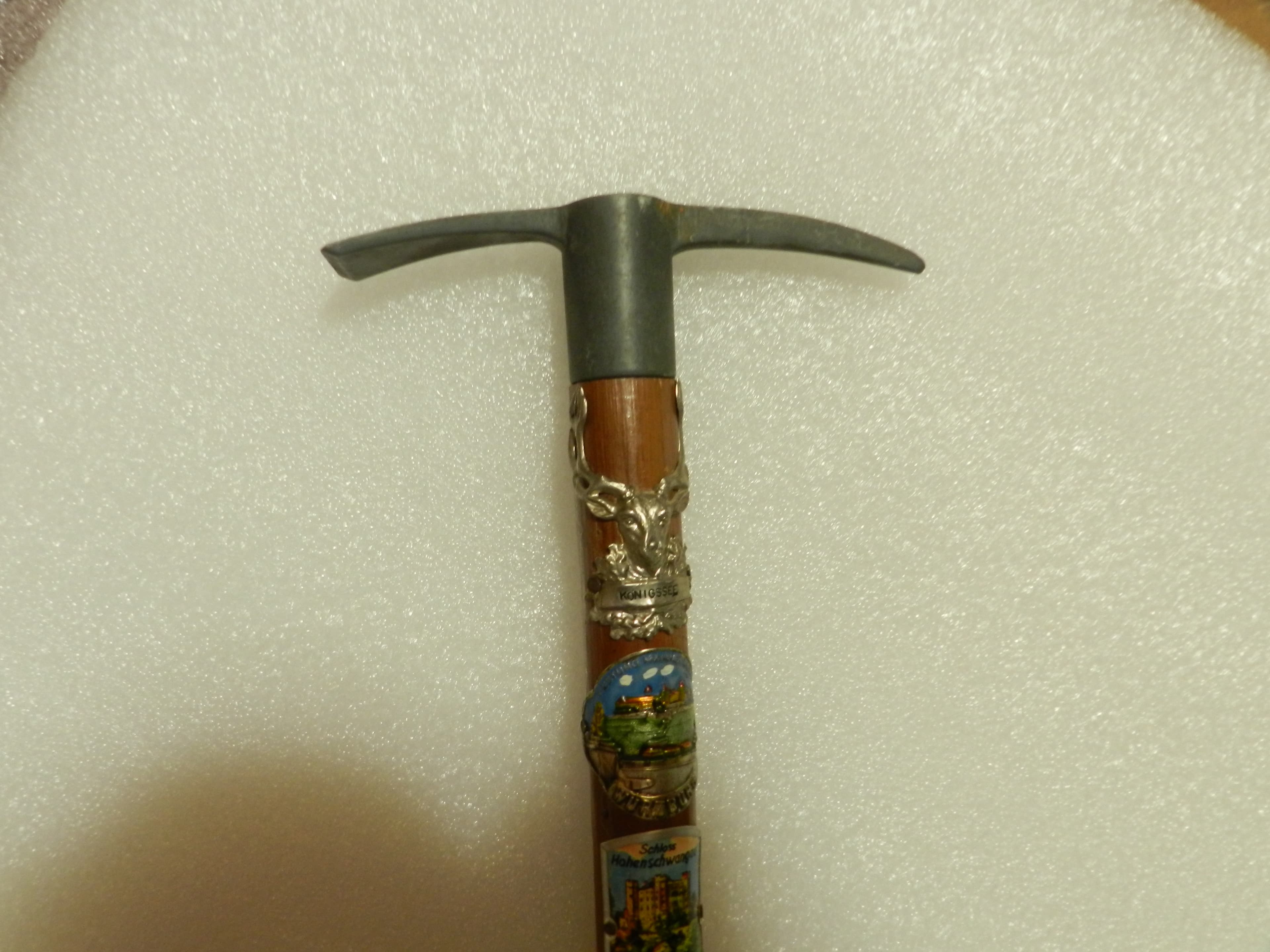 Vintage German Ice Pick Walking Stick Cane (Wanderstock) w/ Badges 32"  N86J - Thumbnail 13