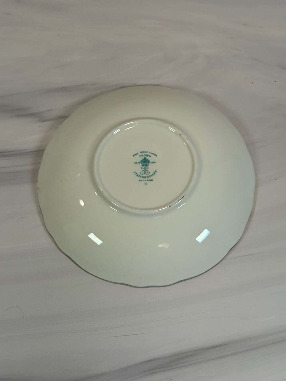 Vtg CROWN STAFFORDSHIRE Fine Bone China Cup & Saucer Floral Pattern Gold Trim - Thumbnail 5