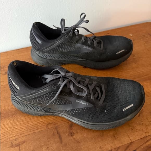 Brooks Men's Charcoal Athletic Shoes - Thumbnail 7