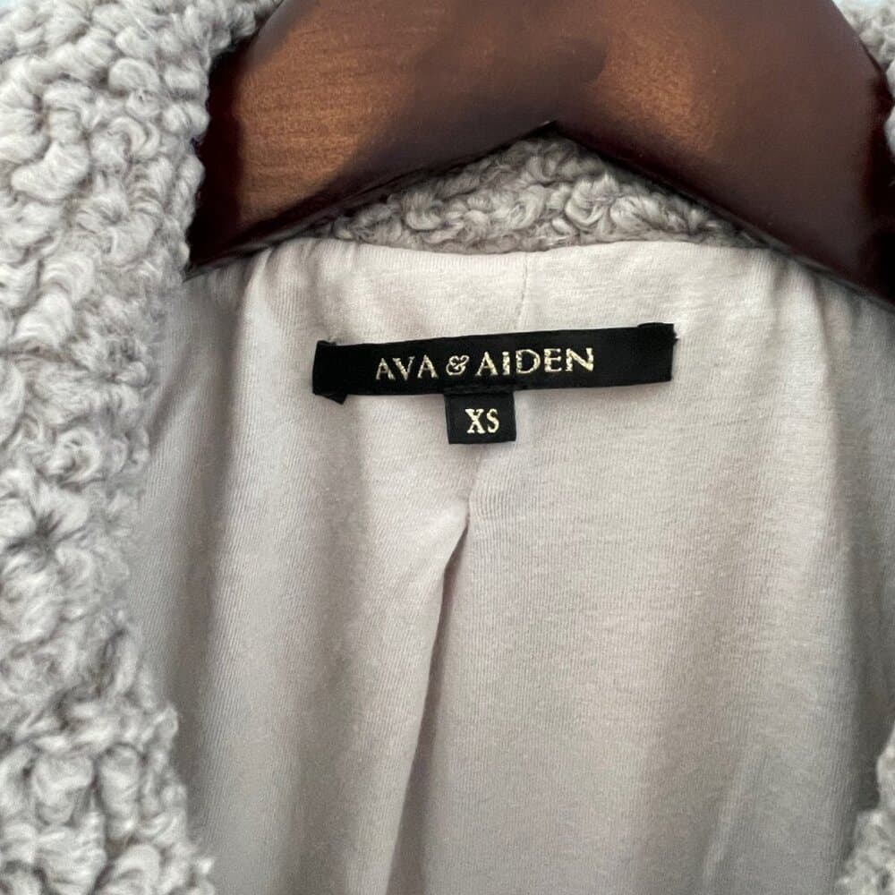 XS Ava & Aiden Boucle Long Coat - NWOT - Thumbnail 3