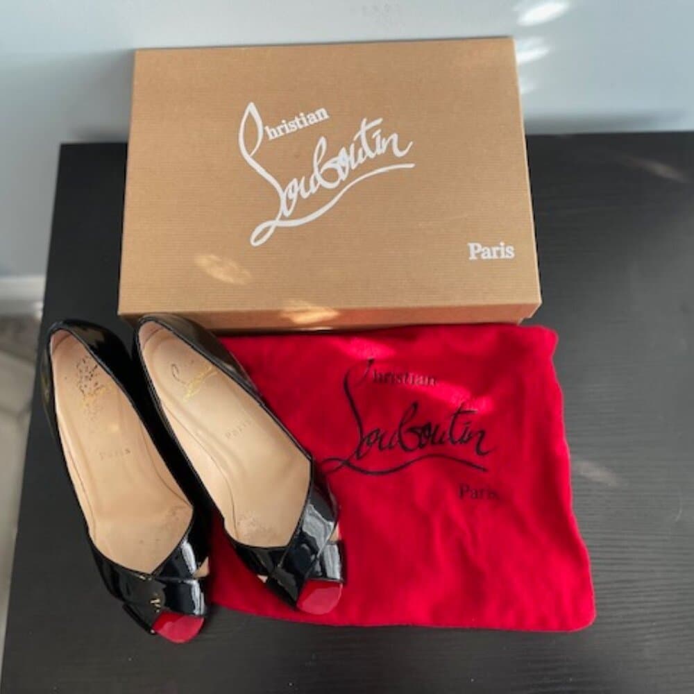 Christian Louboutin Shelley 90 Patent Calf Size 6.5