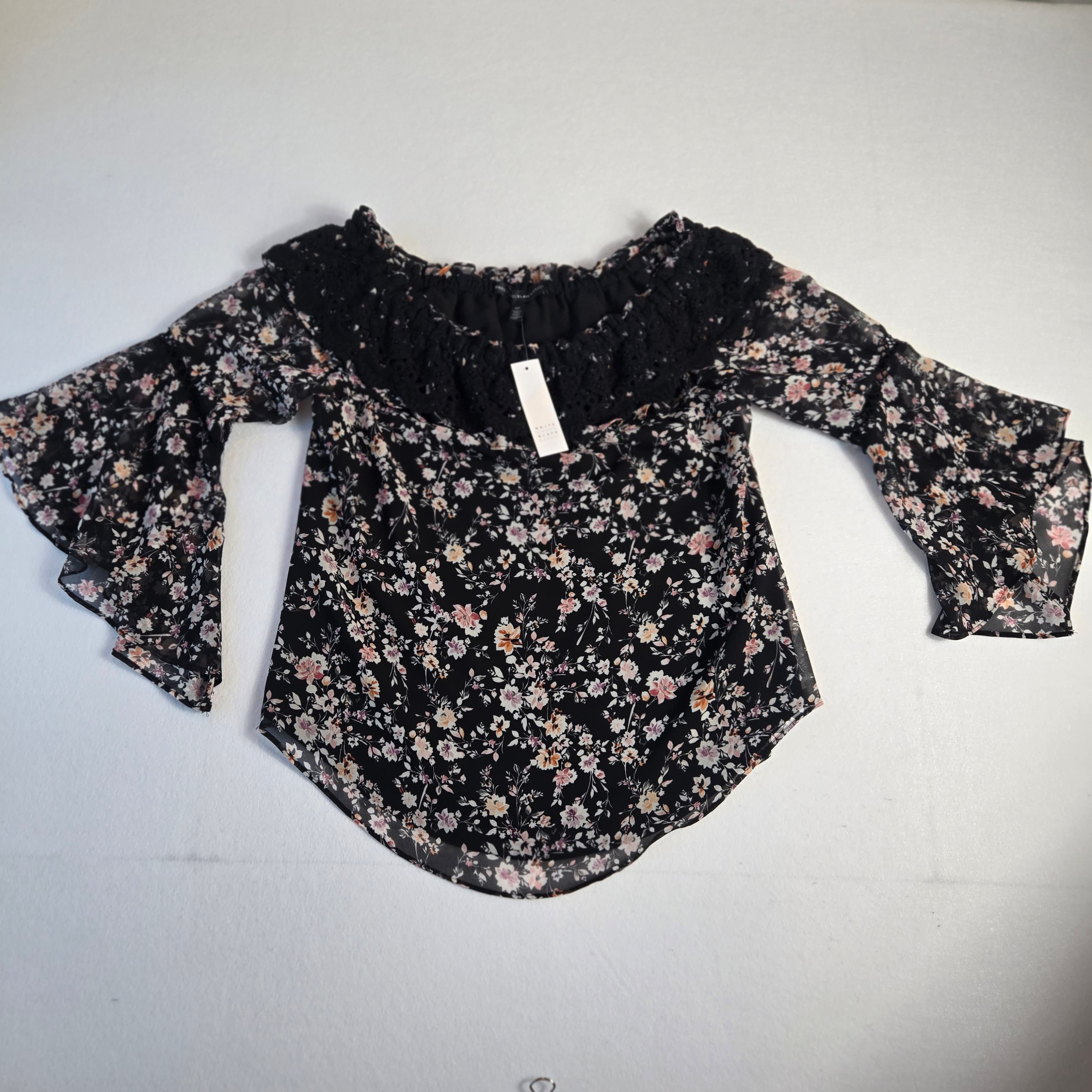 White House Black Market Floral Off-Shoulder Top NWT Size SP
